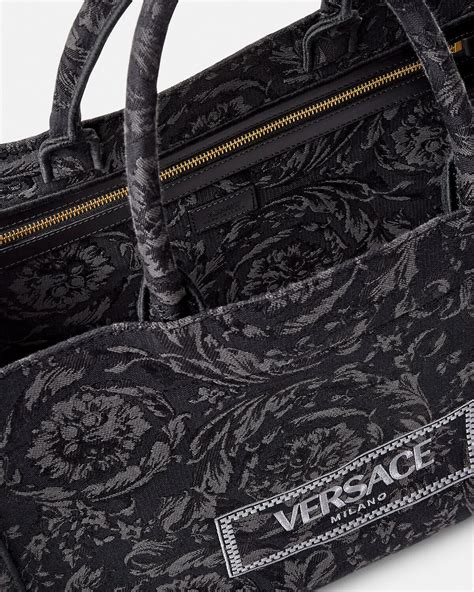 versace sacape donna tecco|versace barocco athena.